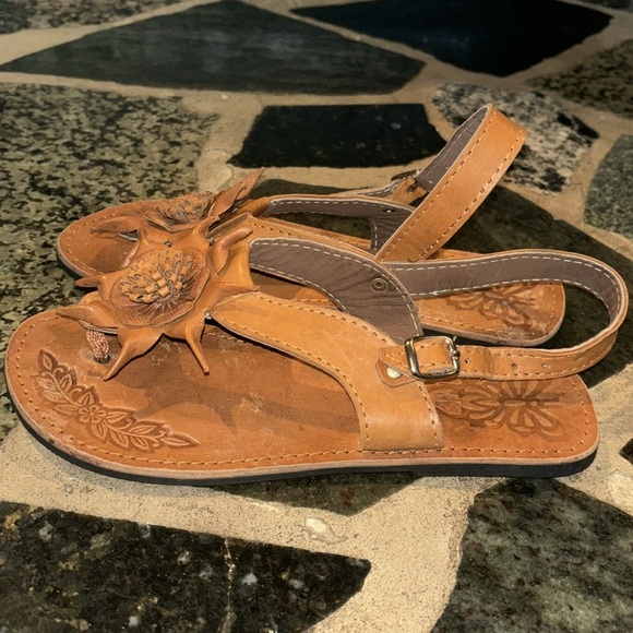 Genuine raw leather flat sandal size 37 = US 6- 6.5 - Picture 3 of 6